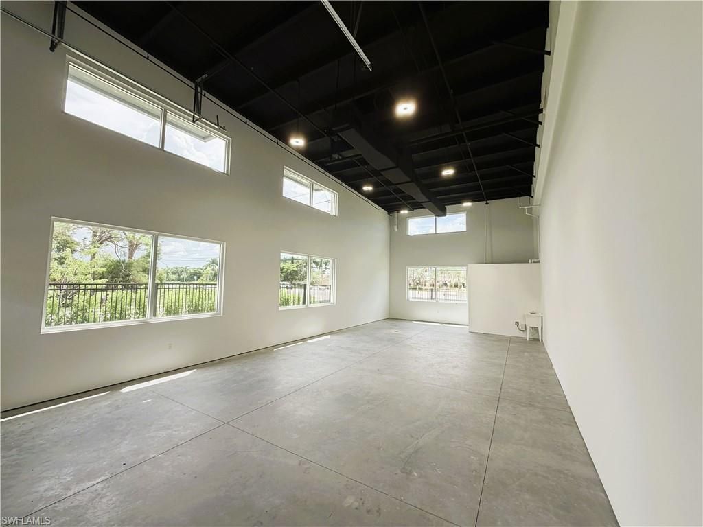 11075 Tamiami TRL E 105, NAPLES, FL 34113 — photo 4