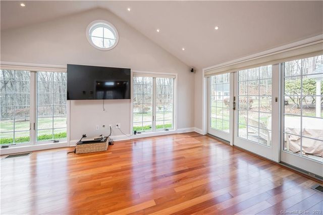 2428 Long Ridge Road, Stamford, CT 06903