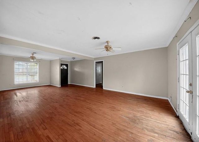 9539 Beverlyhill Street, Houston, TX 77063