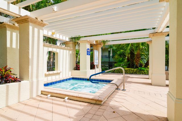 600 S Dixie Highway 636, West Palm Beach, FL 33401