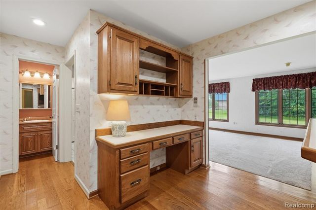 9277 Burning Tree Drive, Grand Blanc, MI 48439