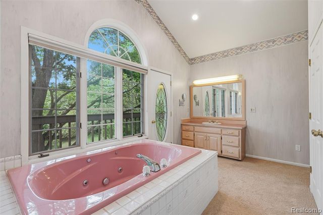 9277 Burning Tree Drive, Grand Blanc, MI 48439