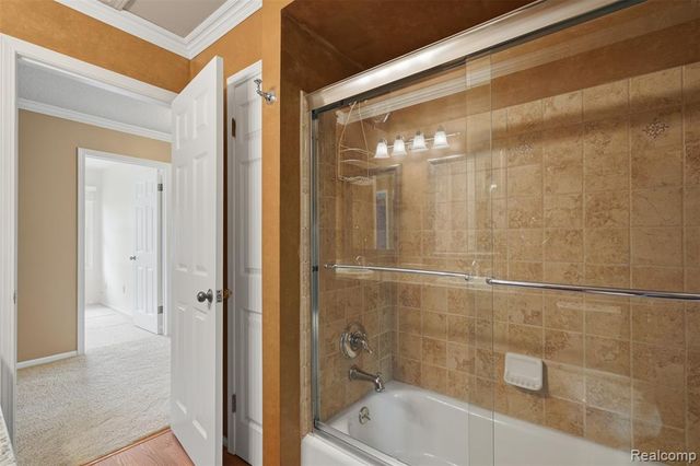 9277 Burning Tree Drive, Grand Blanc, MI 48439