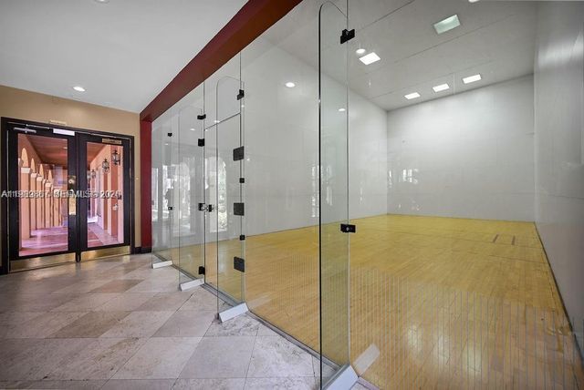 12160 Saint Andrews Pl 205, Miramar, FL 33025