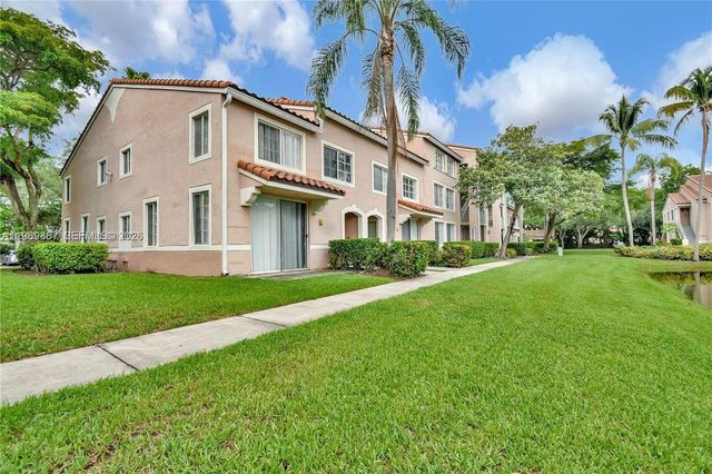 12160 Saint Andrews Pl 205, Miramar, FL 33025