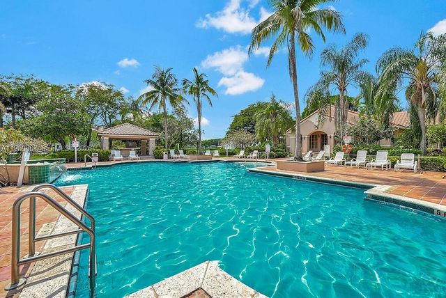 12160 Saint Andrews Pl 205, Miramar, FL 33025