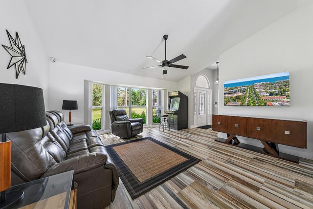 15451 129th Place N, Jupiter, FL 33478