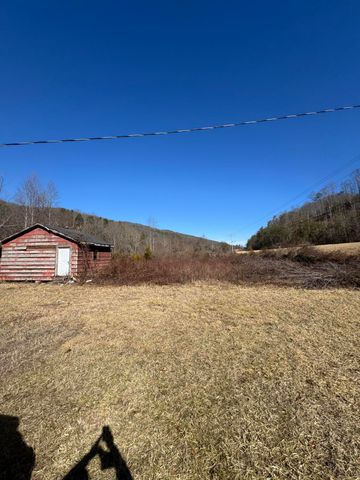 9840 US-119, Totz, KY 40870