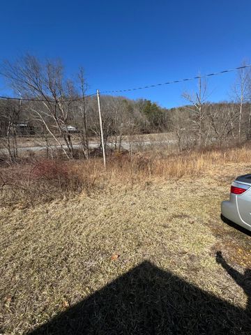 9840 US-119, Totz, KY 40870