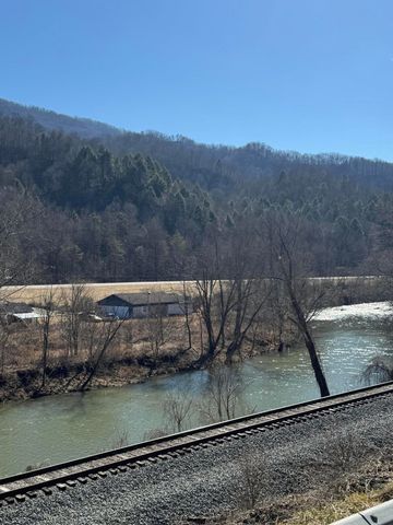 9840 US-119, Totz, KY 40870