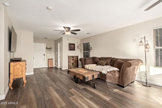 6307 W BEVERLY Road, Laveen, AZ 85339