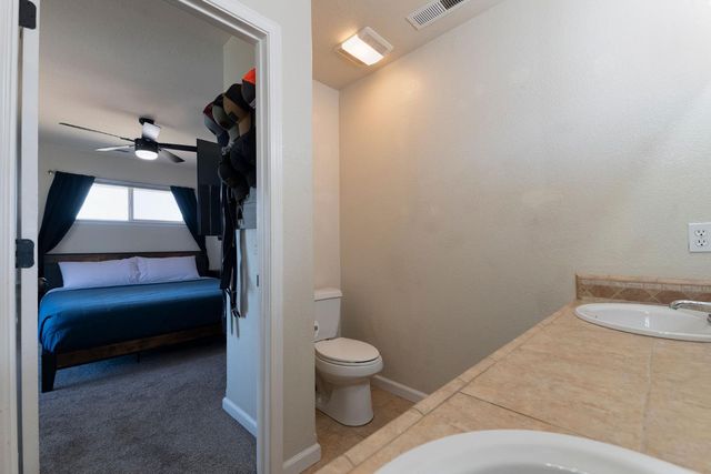 90 Westview Dr, Jackson, CA 95642