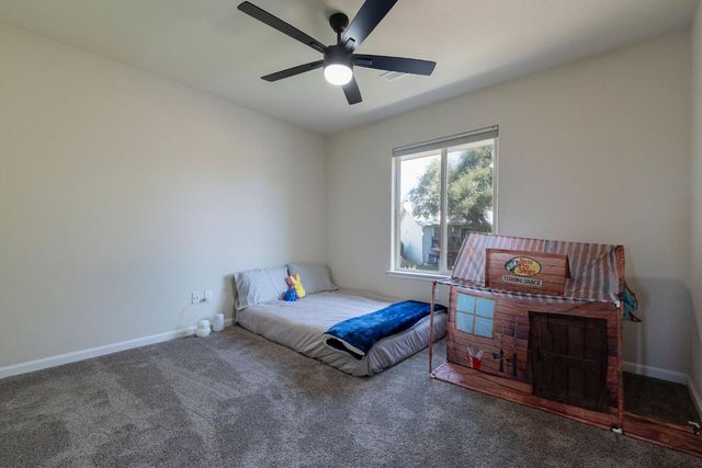 90 Westview Dr, Jackson, CA 95642