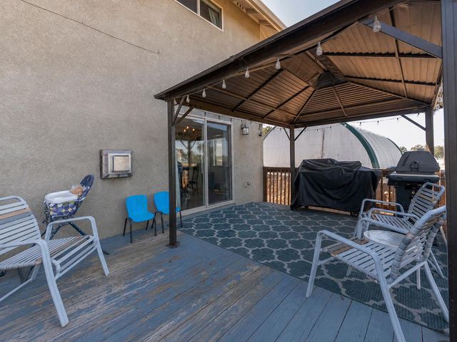 90 Westview Dr, Jackson, CA 95642