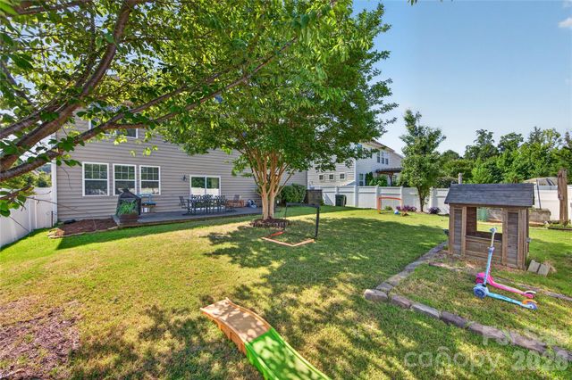 12531 Surreykirt Lane, Huntersville, NC 28078