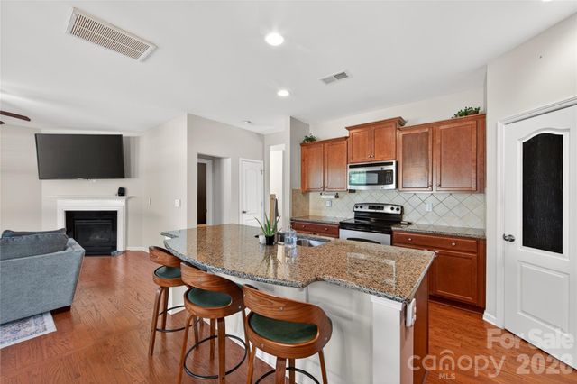 12531 Surreykirt Lane, Huntersville, NC 28078