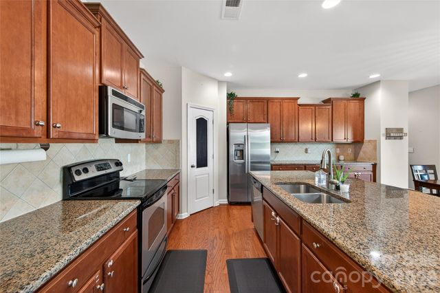 12531 Surreykirt Lane, Huntersville, NC 28078