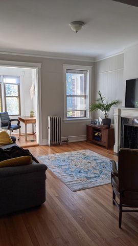 5110 S Woodlawn Avenue 3H, Chicago, IL 60615