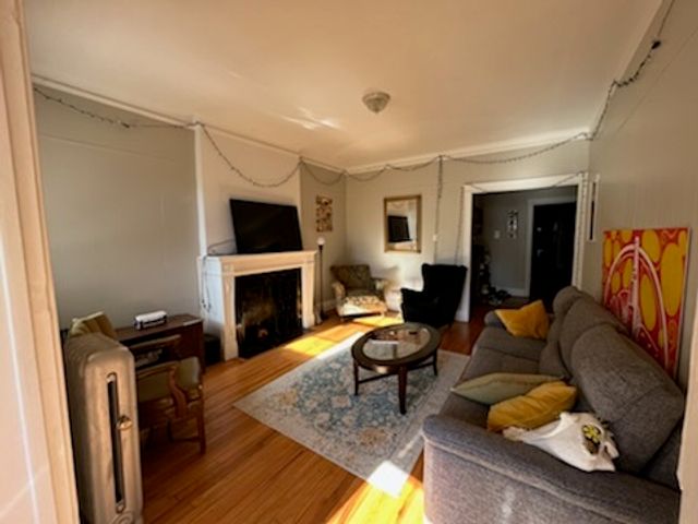 5110 S Woodlawn Avenue 3H, Chicago, IL 60615