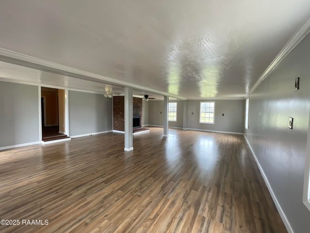 183 Midway Exit Drive, Opelousas, LA 70570