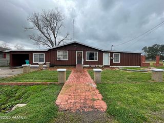 183 Midway Exit Drive, Opelousas, LA 70570