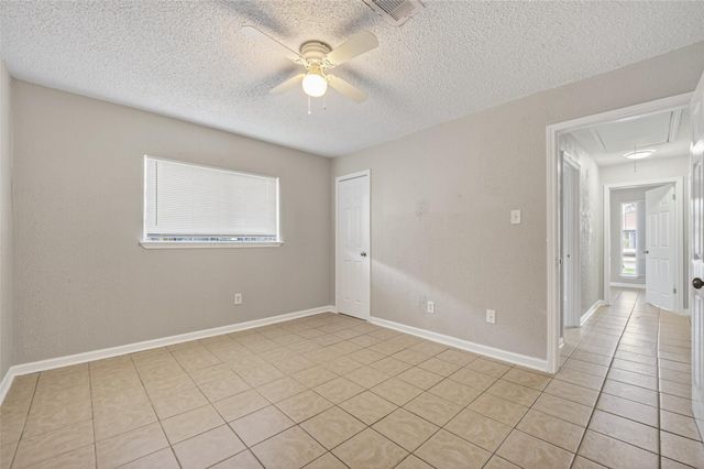 8707 Yvonne Drive, Houston, TX 77044