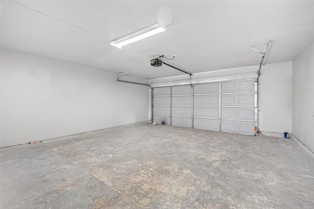 8707 Yvonne Drive, Houston, TX 77044