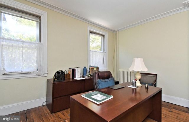 242 S 22ND ST, Philadelphia, PA 19103