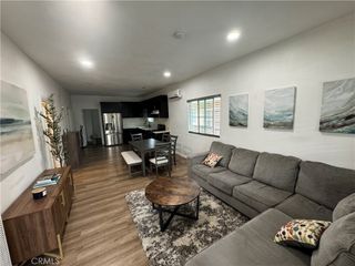 533 E 36th, Los Angeles, CA 90011