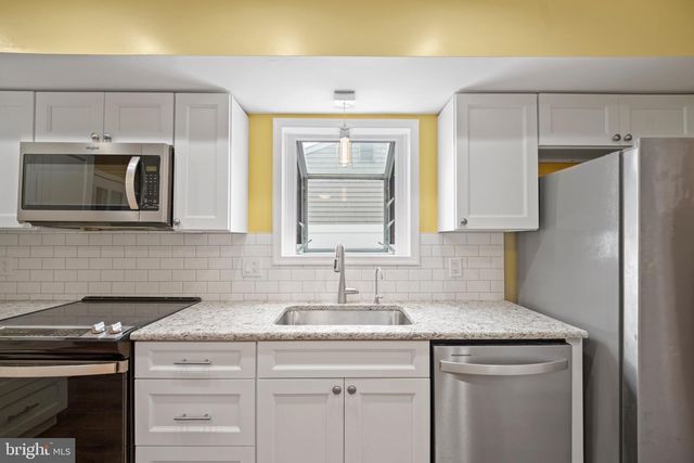 2830 ELLIOTT AVE, Willow Grove, PA 19090