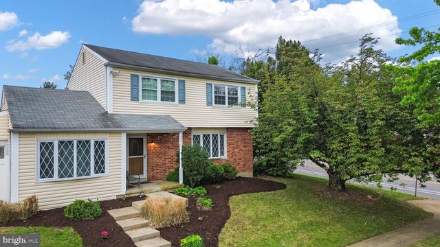 2830 ELLIOTT AVE, Willow Grove, PA 19090