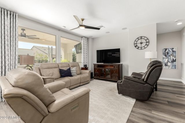 523 E WATERMELON Lane, Queen Creek, AZ 85140