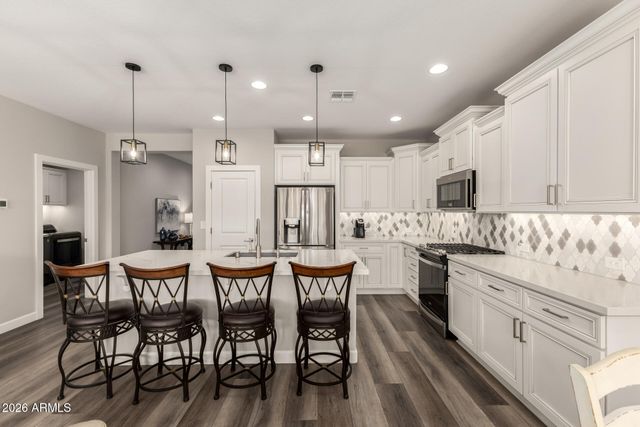 523 E WATERMELON Lane, Queen Creek, AZ 85140