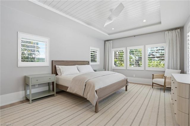 685 2nd ST S, Naples, FL 34102