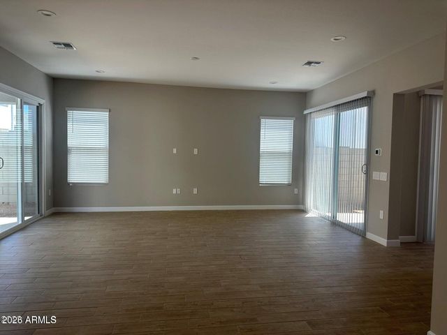 5124 E COOLBROOK Avenue, Scottsdale, AZ 85254