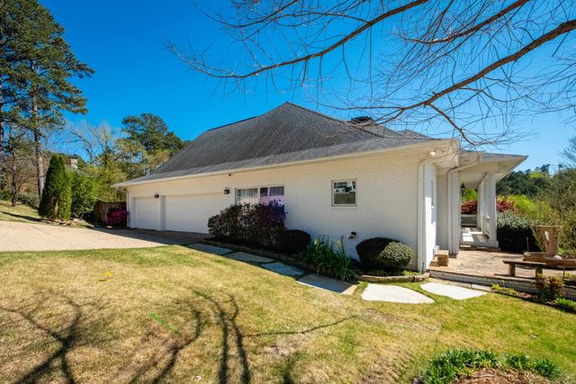 13518 Christopher Drive, Little Rock, AR 72212