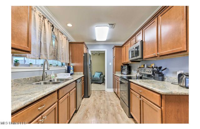 506 Loposser Avenue, Gulfport, MS 39507
