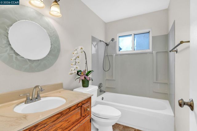 3784 Briarcliff Dr, Pittsburg, CA 94565