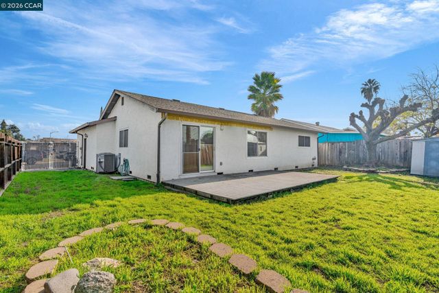 3784 Briarcliff Dr, Pittsburg, CA 94565