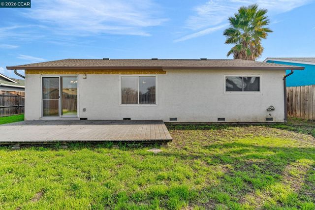 3784 Briarcliff Dr, Pittsburg, CA 94565