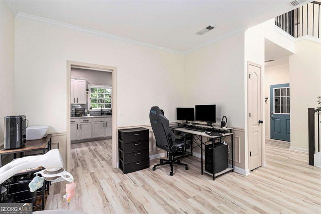 1611 Hillside Bend Crossing, Lawrenceville, GA 30043