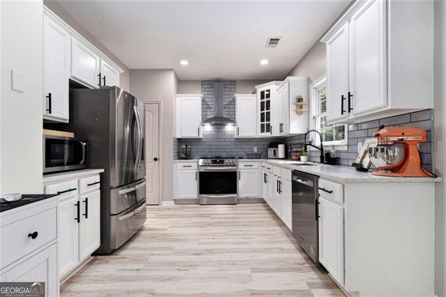 1611 Hillside Bend Crossing, Lawrenceville, GA 30043