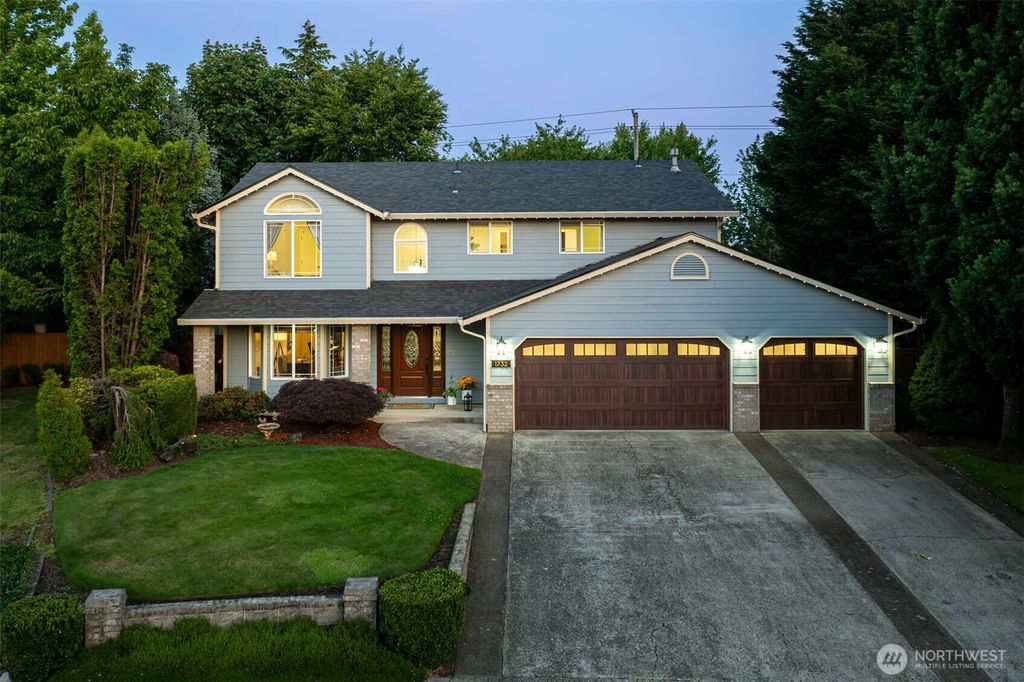 1732 NW 29th Circle, Camas, WA 98607