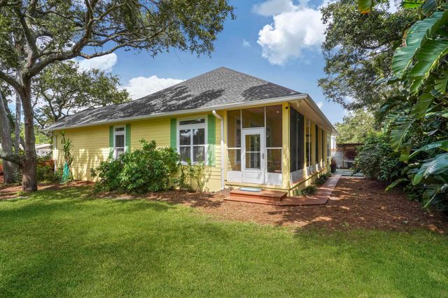 509 Twentieth St, St Augustine, FL 32084