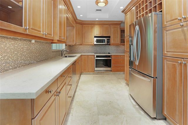 1030 Polk St 1030, Hollywood, FL 33019