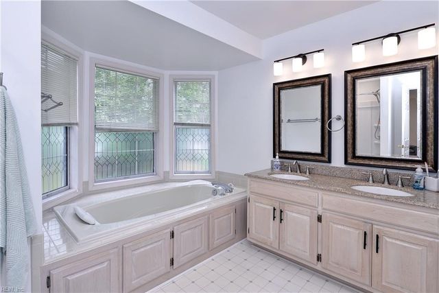 3513 Hunters RDG, Williamsburg, VA 23188