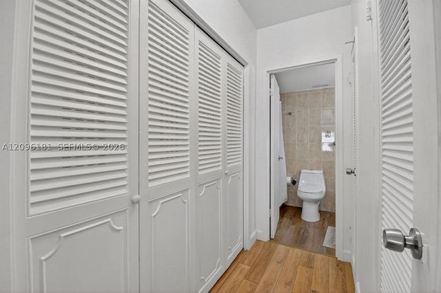 3725 S Ocean Dr 405, Hollywood, FL 33019