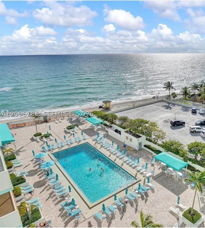 3725 S Ocean Dr 405, Hollywood, FL 33019