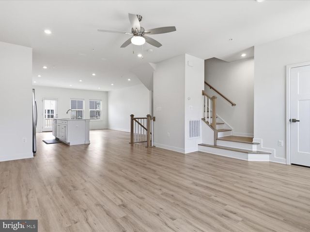 143 LYONS CREEK DR, Laurel, MD 20708