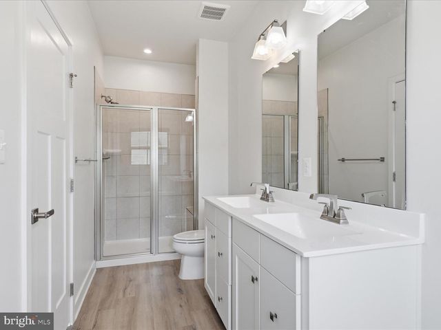 143 LYONS CREEK DR, Laurel, MD 20708